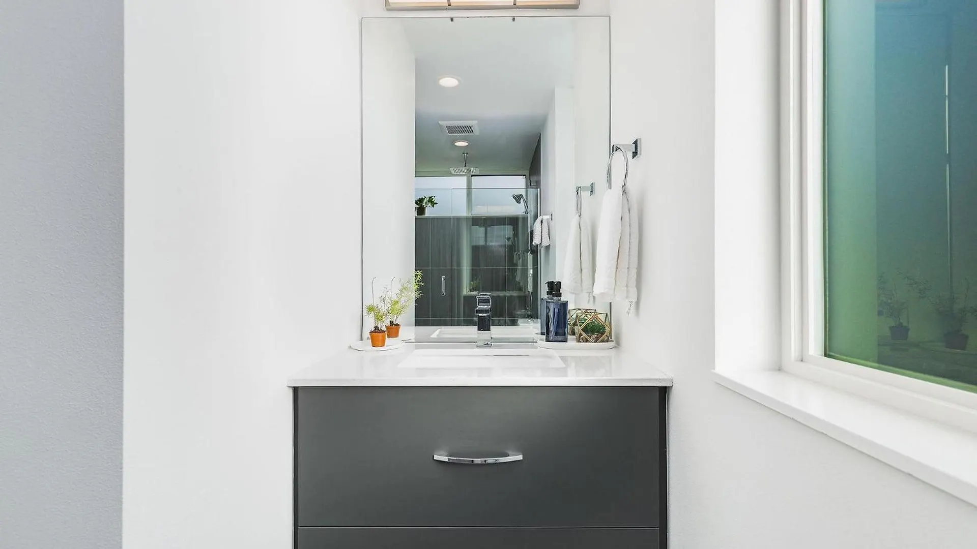 Belmont Boutique 2 By Betterstay Seattle